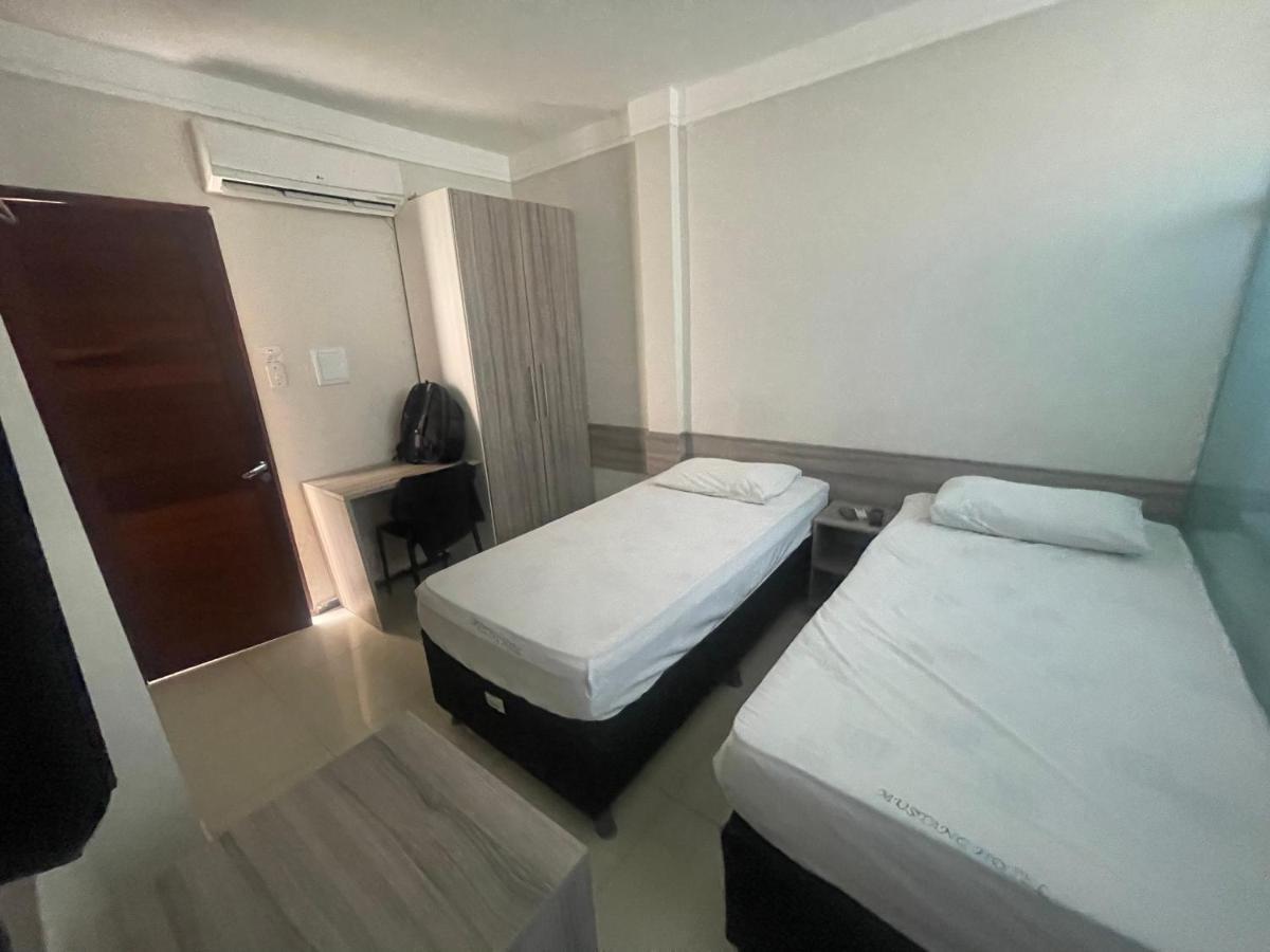 Mustang Hotel Salgueiro Kültér fotó